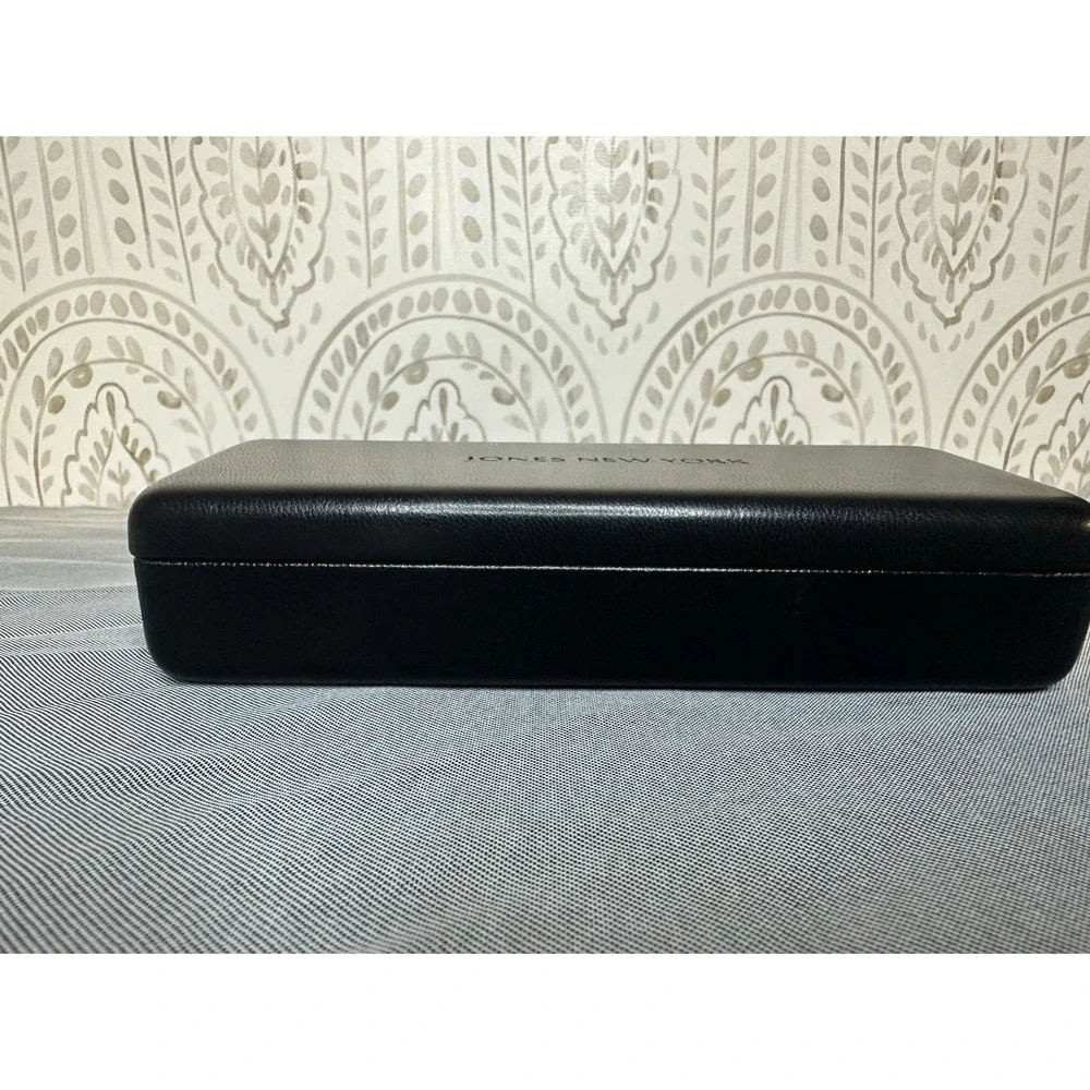 NEW Jones New York Black‎ Hard Faux Leather Clamshell Eyeglasses Case